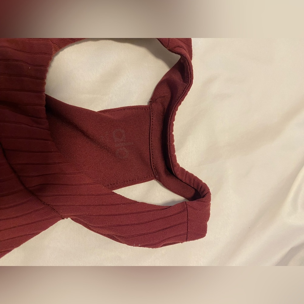 Alo yoga halter neck workout top